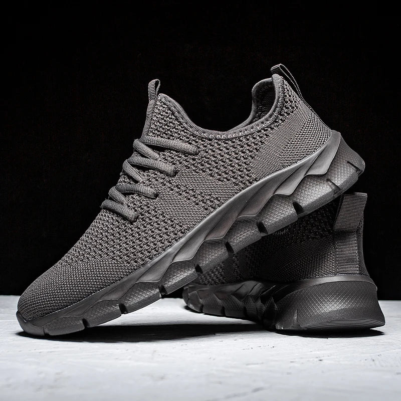 Men's Lightweight Shoes